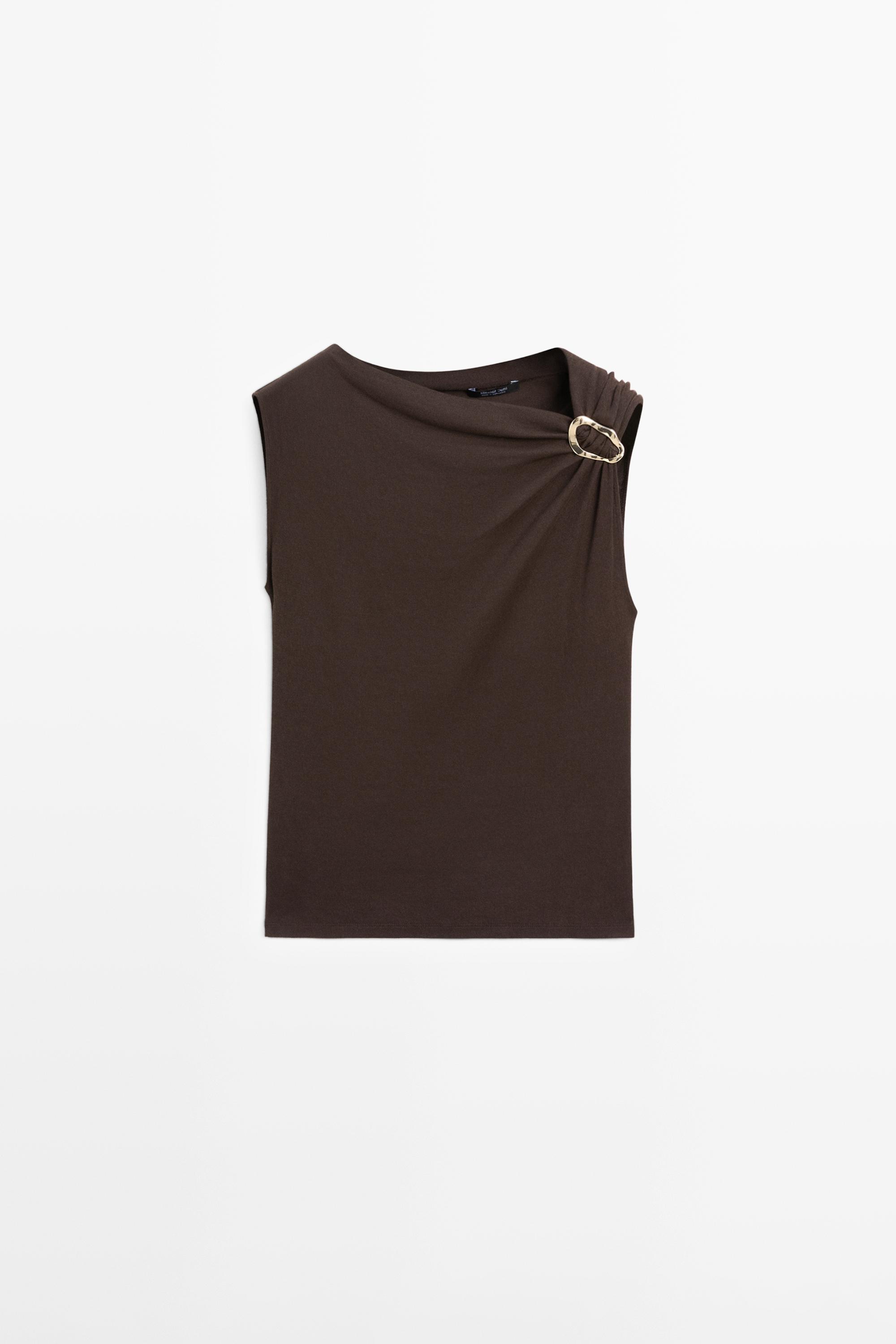 Top asymétrique avec bijou